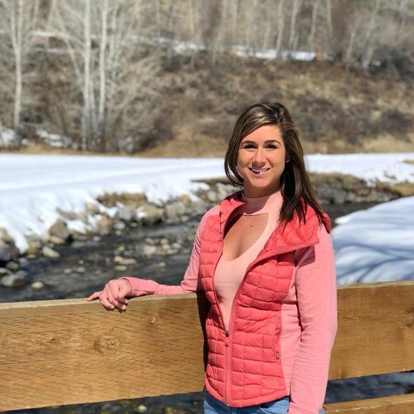 Meet your Posher, Kelsey - Picture 1 of 1